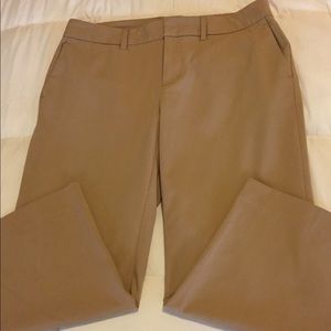 Khaki GAP Capri trousers